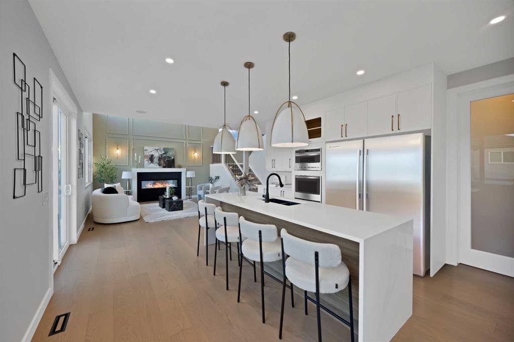 Open kitchen with island staging